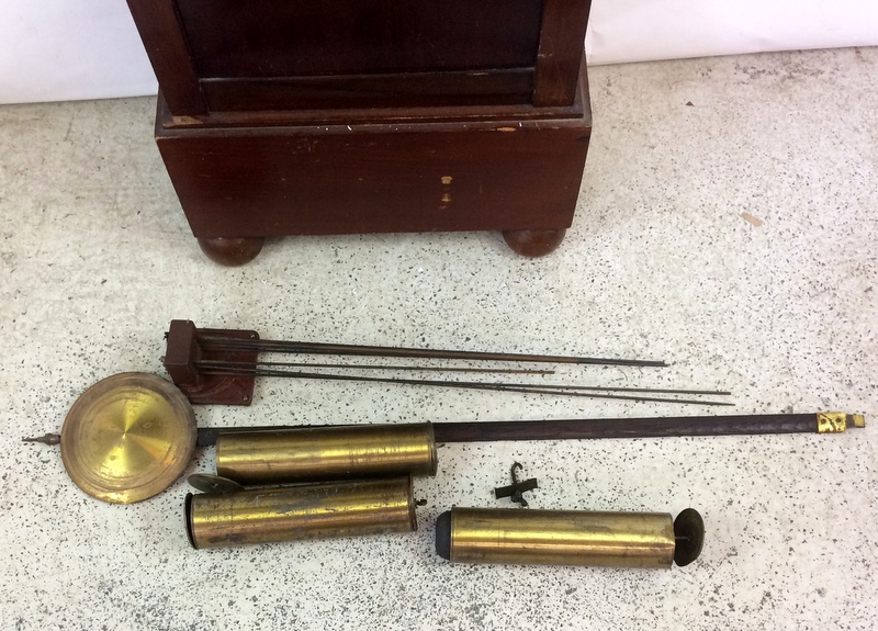 Round head grandmother striking clock in a mahogany case with weights and mechanism - Image 4 of 7