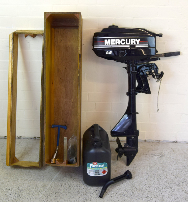 Mercury 2.5hp outboard motor