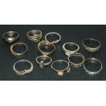 Qty Silver fashion rings