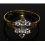 9ct gold ladies baguette centre stone daisy ring size O
