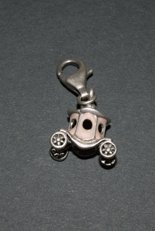 mixed Silver loose charms - Image 7 of 7