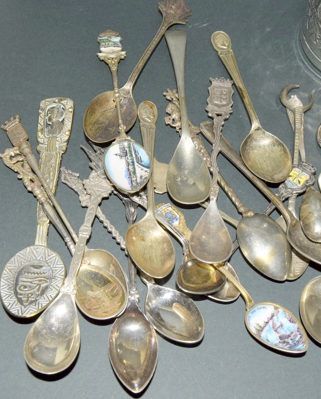 Collection of silver and silver plate tourist spoons - Image 2 of 5