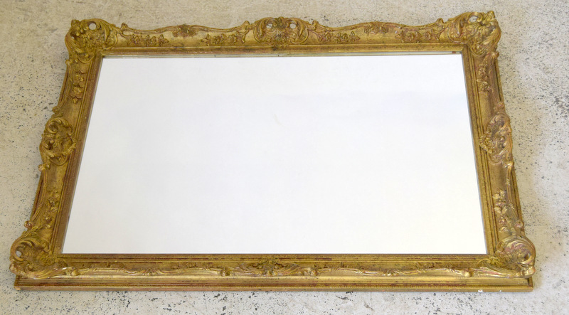 Ornate gilt mirror. 80 x 110cm