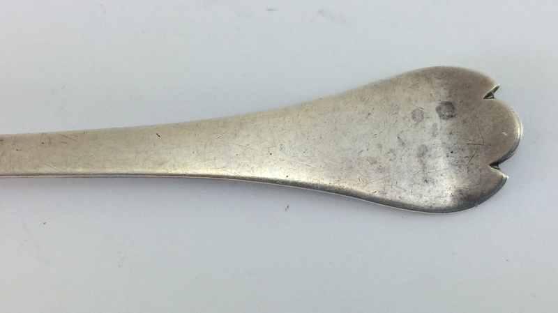 Silver Trefid spoon with small bowl. Hallmarked Sheffield 1913 by CB &G. length 14 cm. Total - Image 3 of 8