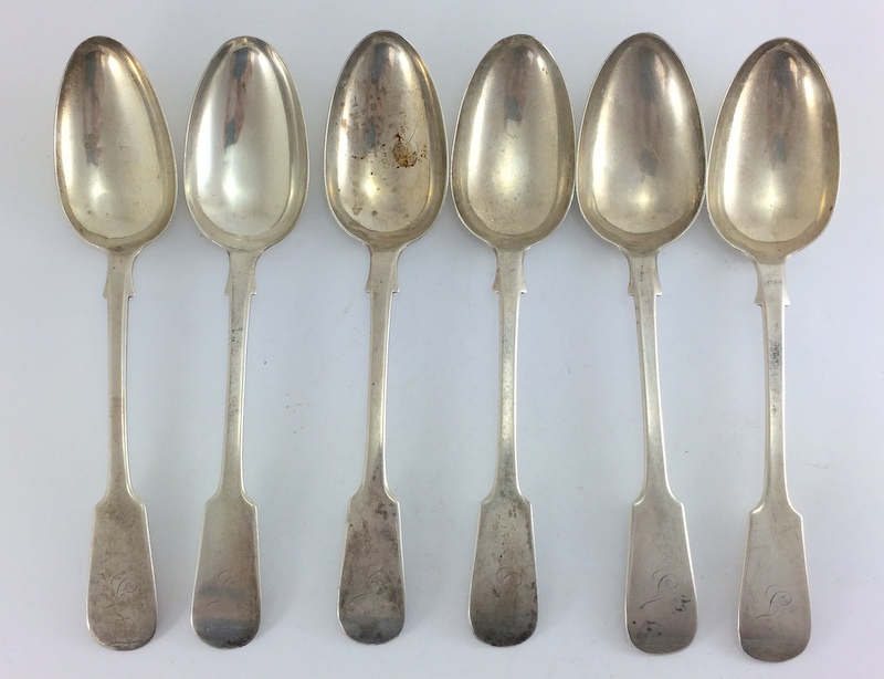 6 Silver Serving Spoons. Hallmarked Edinburgh 1849 by John Wilkie. Length 22.5g. Total Weight 450g