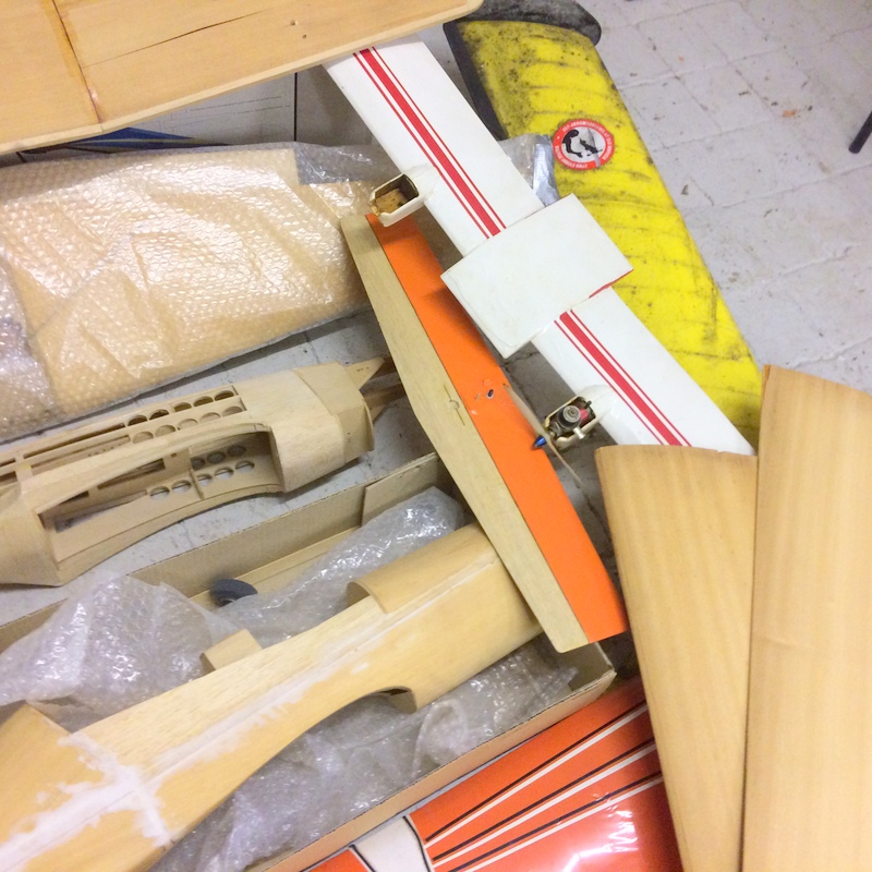 Collection of balsa wood planes and parts - Image 8 of 11