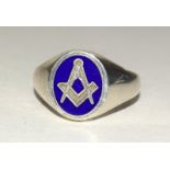 Masonic mans silver twist centre ring size S
