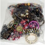 Bag of costume jewellery approx 3.5kg