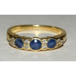 18ct gold Ceylon sapphire and diamond ring size M