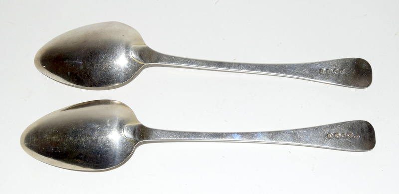 Pair of embossed serving spoons - Image 4 of 5