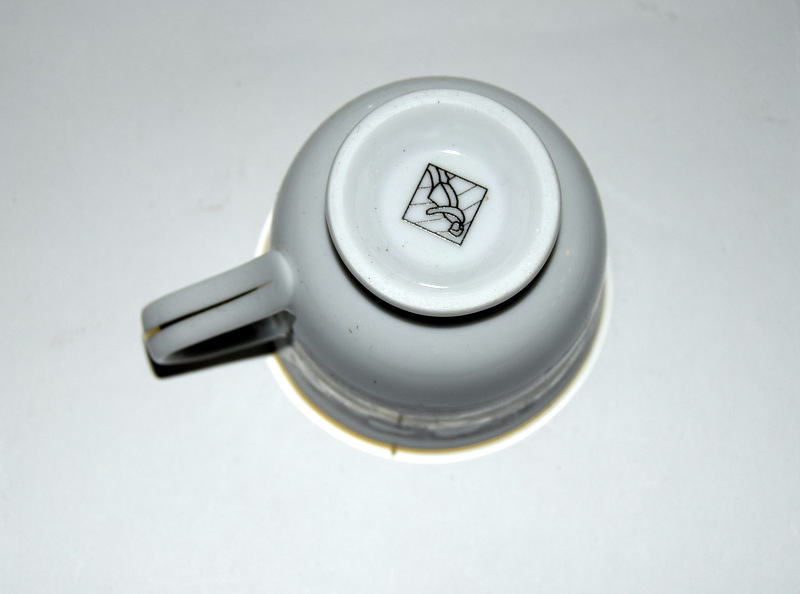 China Limited Edition Tea Services of Tidworth Area - Image 5 of 5