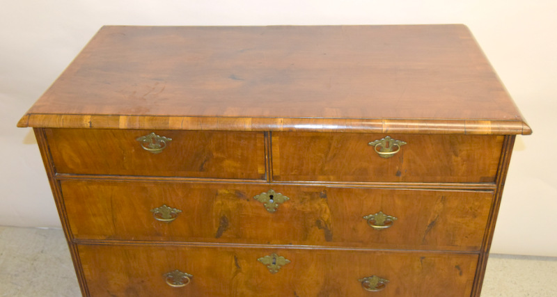 19th century 2/3 Chest of Drawers. 88 x 98 x 49cm - Image 2 of 4