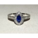 18ct white gold sapphire and diamond ring. Approx 1ct. Size N