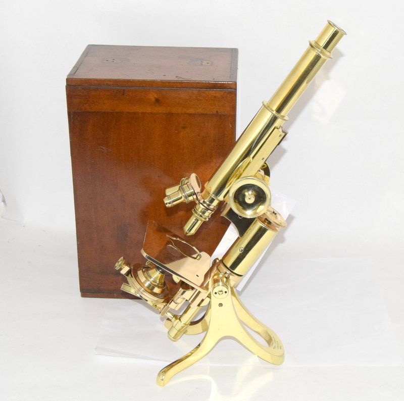 Compound Microscope A fine quality late nineteenth century microscope made by Henry Crouch of