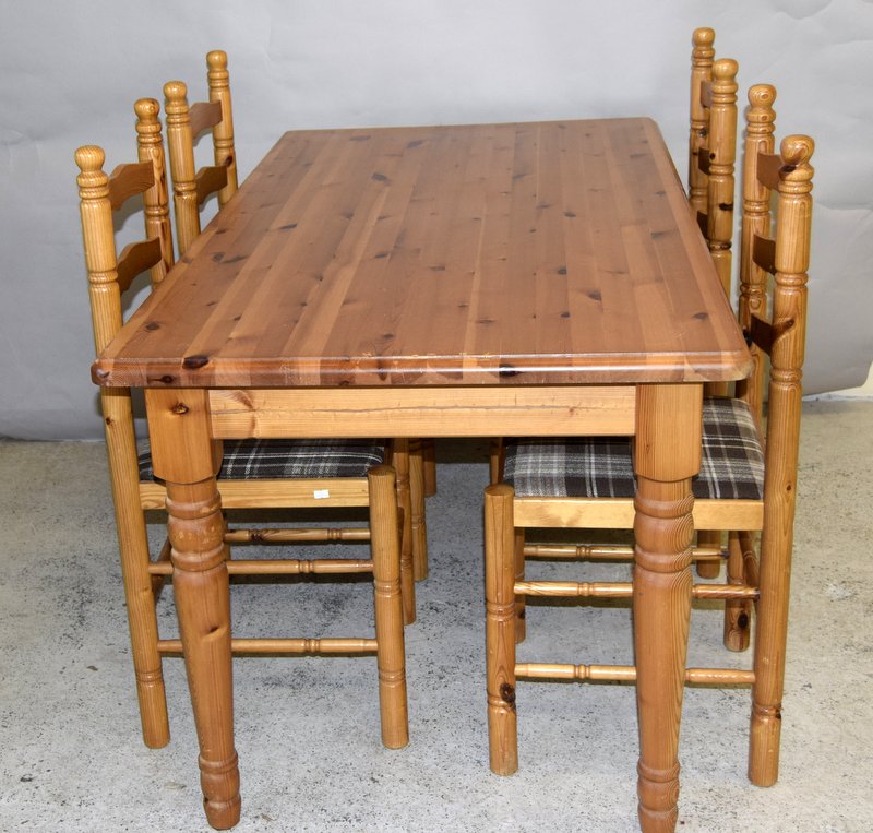 Pine dining table and four chairs