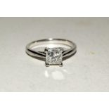 18ct white gold princess cut diamond ring of 60 points. Size N