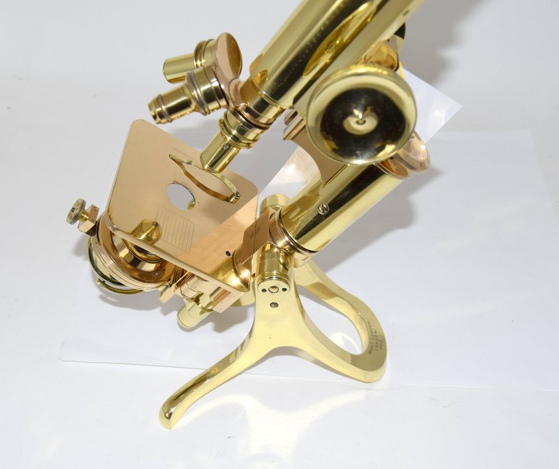 Compound Microscope A fine quality late nineteenth century microscope made by Henry Crouch of - Image 2 of 7