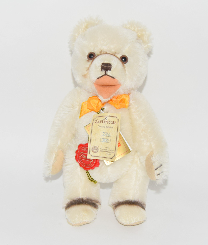 Vintage Hermann Bear. 25cm tall. 240/300 ltd Edition