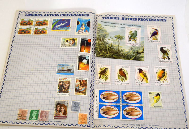 White Album containing World Stamps - Image 3 of 3