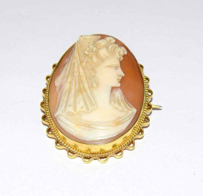 9ct gold cameo brooch - Image 4 of 4