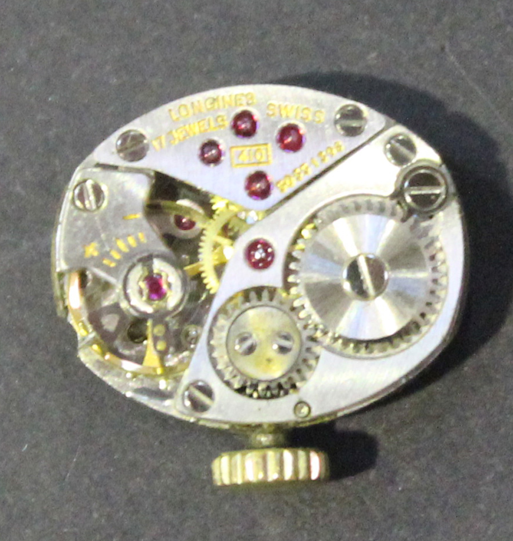 A Longines 9ct gold lady's bracelet wristwatch, the signed jewelled movement numbered '410', ' - Image 3 of 3