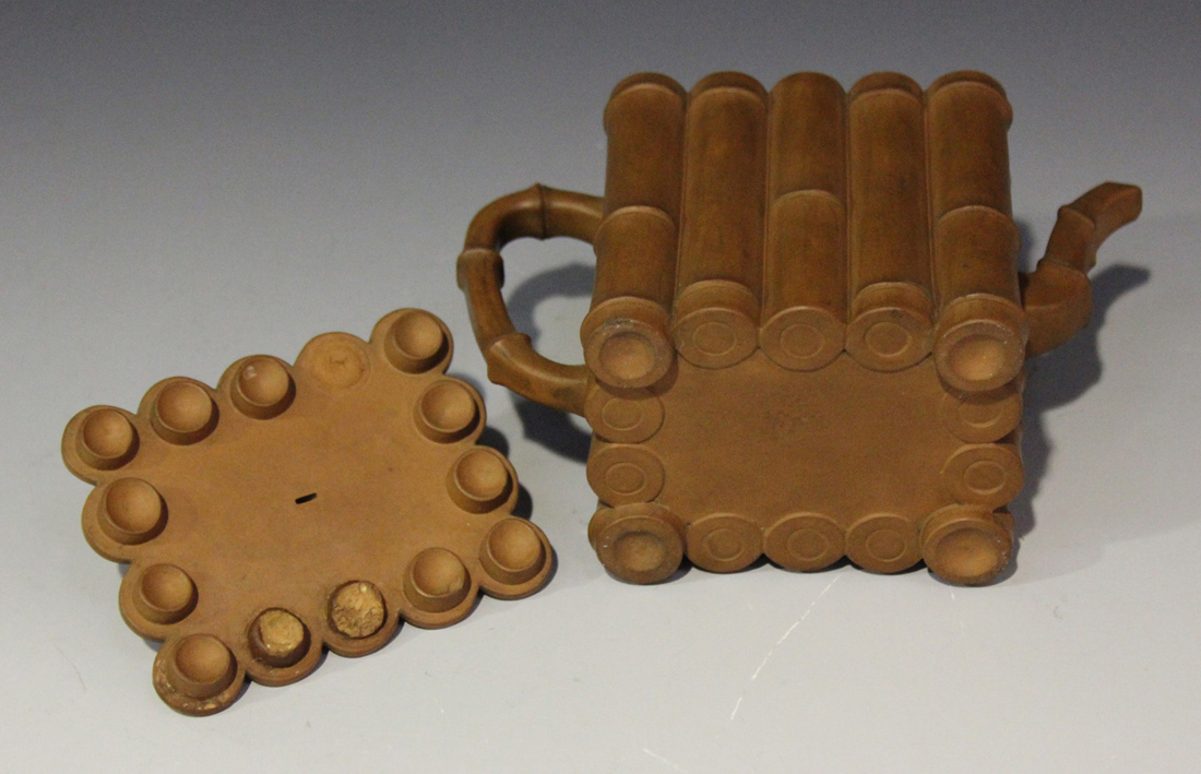 A Chinese Yixing stoneware teapot and cover, late Qing dynasty, of bamboo moulded rectangular - Image 6 of 7