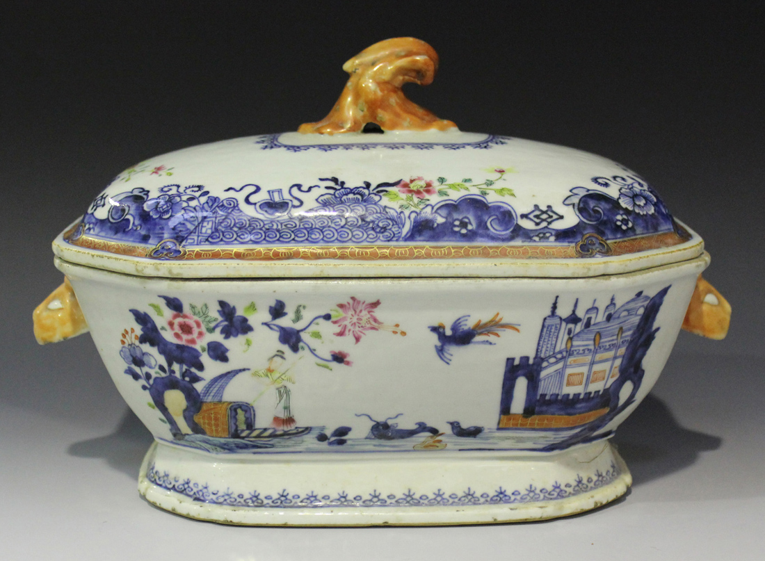 A Chinese famille rose enamelled blue and white export porcelain tureen and cover with scroll