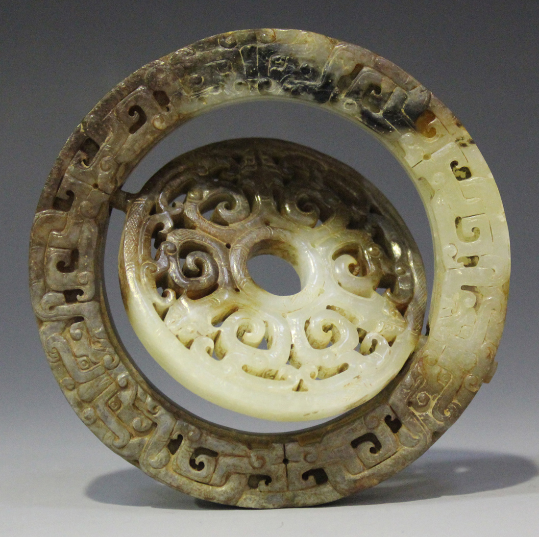 A Chinese archaistic jade two-section bi (disc), probably 20th century, the outer ring carved in - Image 9 of 9