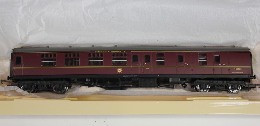 A Hornby gauge OO train pack No. R.2436 'The Pines Express', comprising West Country Class 4-6-2 - Image 2 of 3