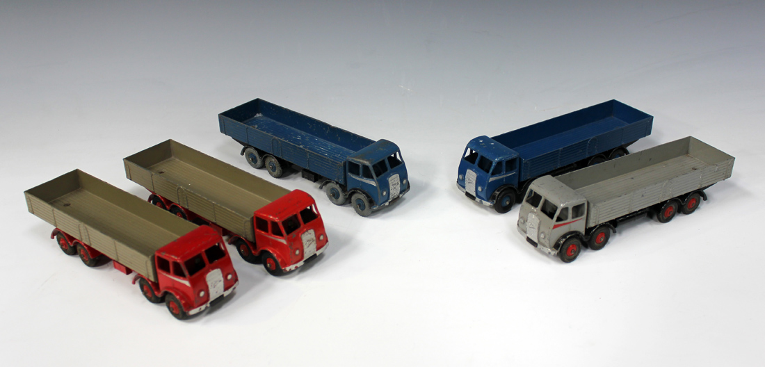 Five Dinky Supertoys No. 501 Foden eight wheel wagons with first type cabs (paint chips, playwear