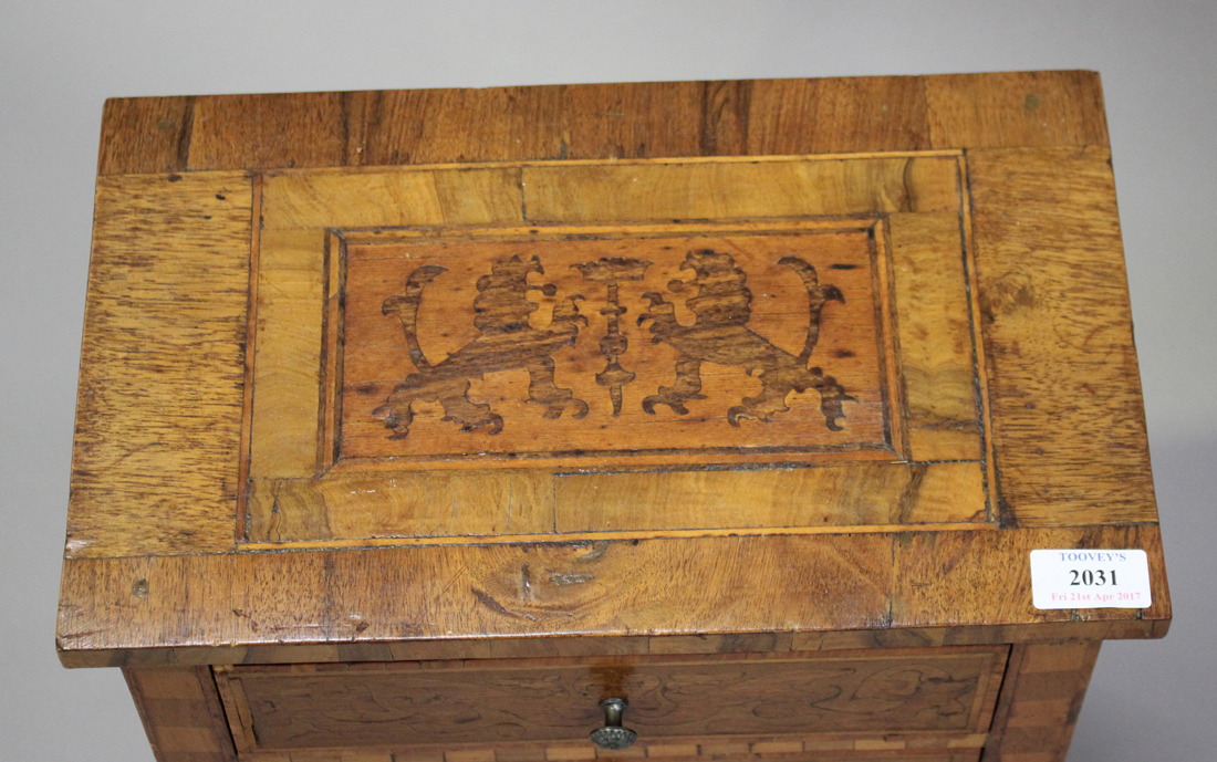 An 18th century style walnut and inlaid diminutive chest of three drawers, on square tapering - Image 2 of 2