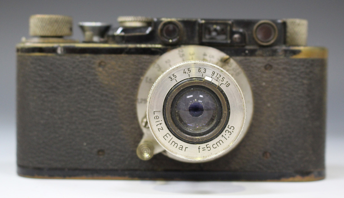 A Leica I camera, circa 1930, No. 45778, with Elmar f=5cm 1:3.5 lens, together with a group of - Image 5 of 5