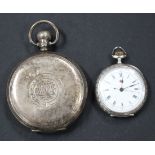 A silver keyless wind hunting cased gentleman's pocket watch, the gilt jewelled lever movement