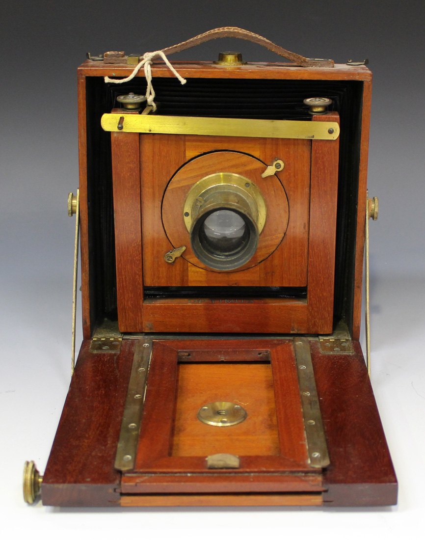 A late 19th century Perken, Son & Rayment 'Optimus' mahogany and lacquered brass folding plate - Image 8 of 8