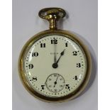 An Elgin gilt metal keyless wind open faced gentleman's pocket watch, the jewelled movement detailed