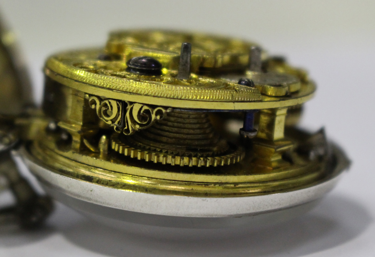 A silver twin cased open-faced gentleman's pocket watch, the gilt fusee movement with a verge - Image 3 of 5