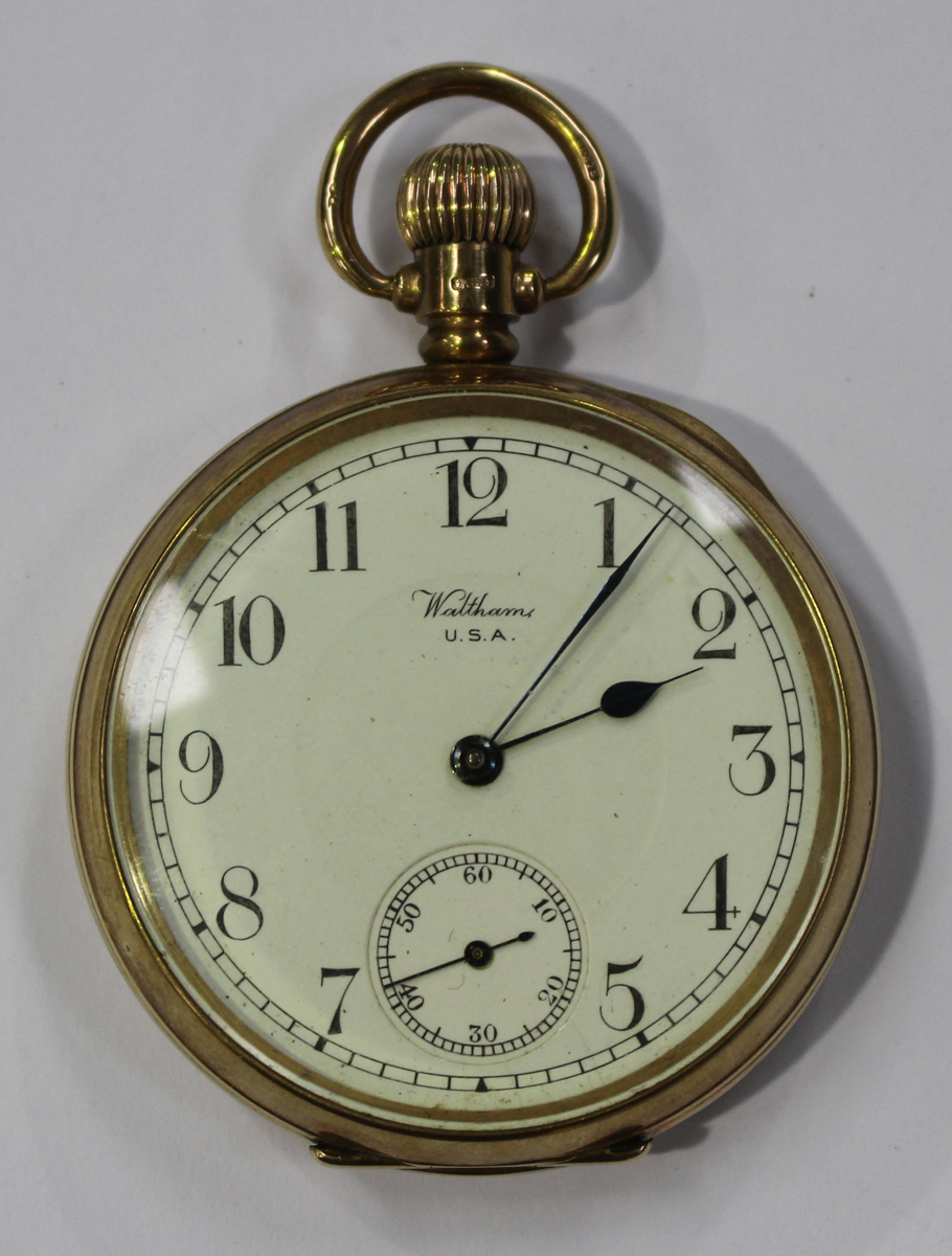 A Waltham 9ct gold keyless wind open-faced gentleman's pocket watch, the jewelled lever movement