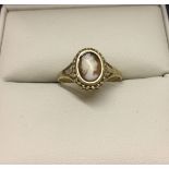 A 9ct gold cameo ladies dress ring, size K.