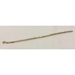 9ct gold belcher chain bracelet, measures 19cm long. Weight approx 1.8g.