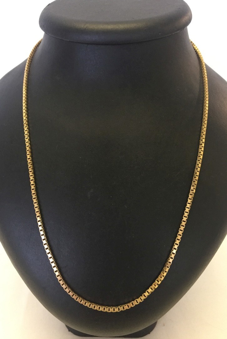 A 9ct gold box chain necklace. Total length approx 60cm. Weight approx 22g.