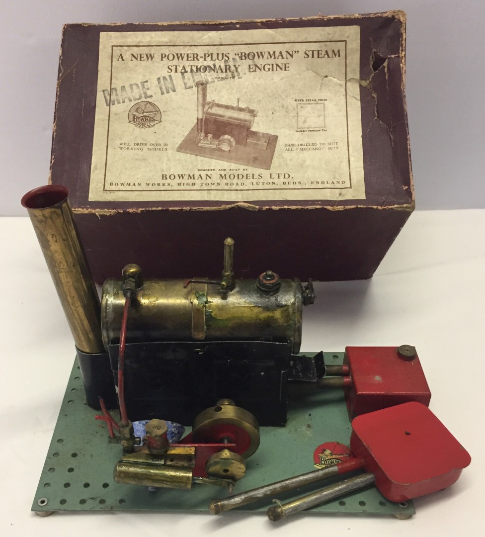 Boxed Power Plus 'Bowman' steam stationary engine. By Bowman Models Ltd c1948.