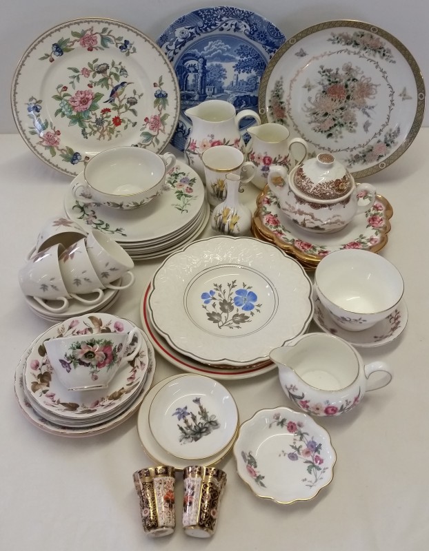 A box of assorted china to include Royal Worcester, Spode & Aynsley.