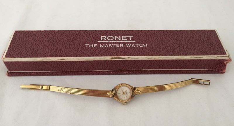 Ladies vintage mechanical watch by Ronet in original box.