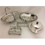 A quantity of silver plated items to include Walker and Hall toast rack and handled serving dish.