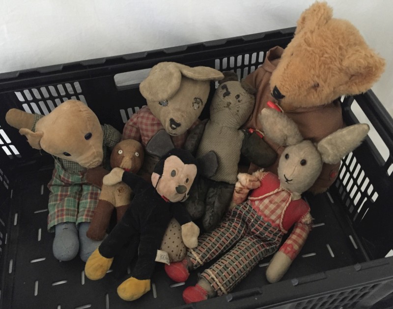 A collection of 7 vintage soft toys.