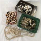 3 trays of assorted costume jewellery.