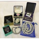 A collection of vintage and costume jewellery to include silver, ceramic & natural stone.
