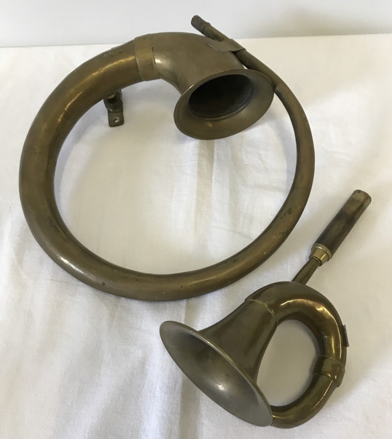 2 vintage brass car/bicycle horns.