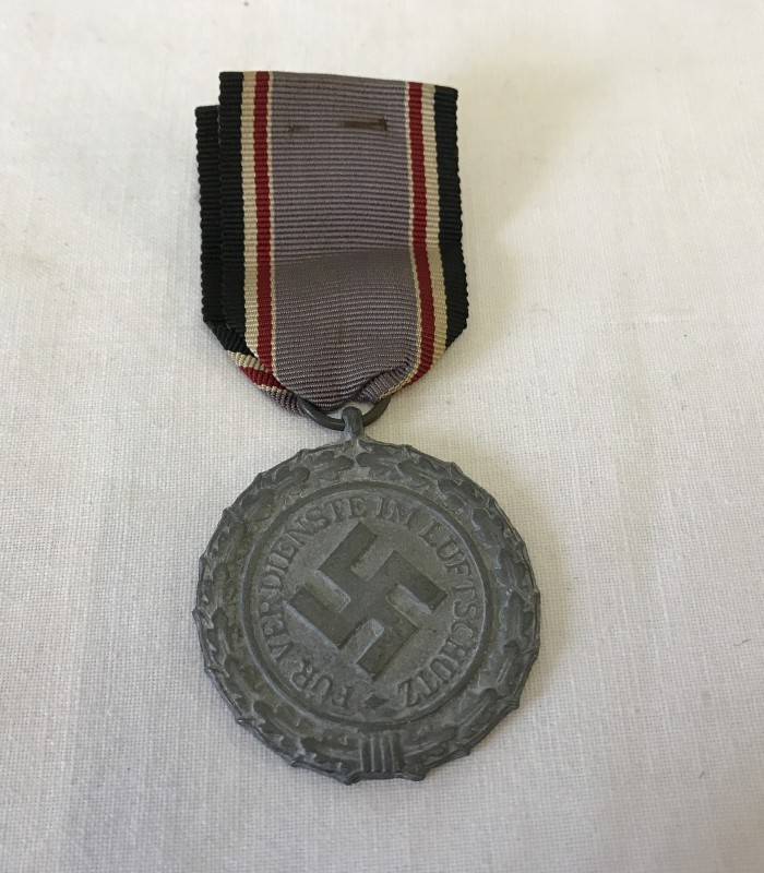 A German Luftshutz Air Raid medal.