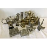 A quantity of silver plated items to include Viner's and cockerels.
